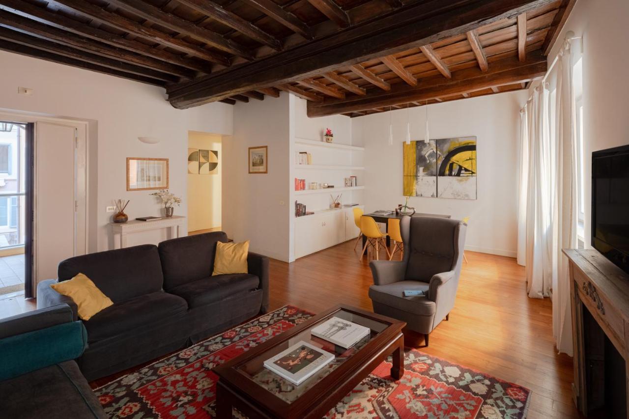 Elegante Rifugio In Centro Storico Tra Piazza Del Popolo E Piazza Di Spagna Apartamento
