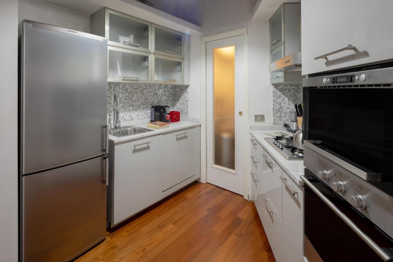 Elegante Rifugio In Centro Storico Tra Piazza Del Popolo E Piazza Di Spagna Apartamento Roma