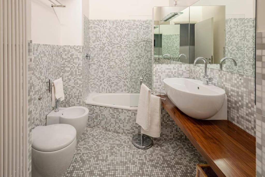 Apartamento Elegante Rifugio In Centro Storico Tra Piazza Del Popolo E Piazza Di Spagna